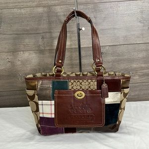 Coach Vintage Holiday Patchwork Gallery Leather Handles Tote No. H0773-11358